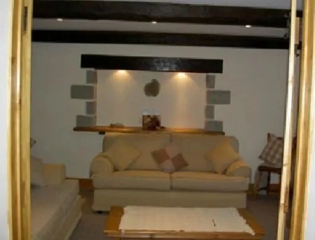 2 Bedrooms Cottage Rental in Marcross, United Kingdom