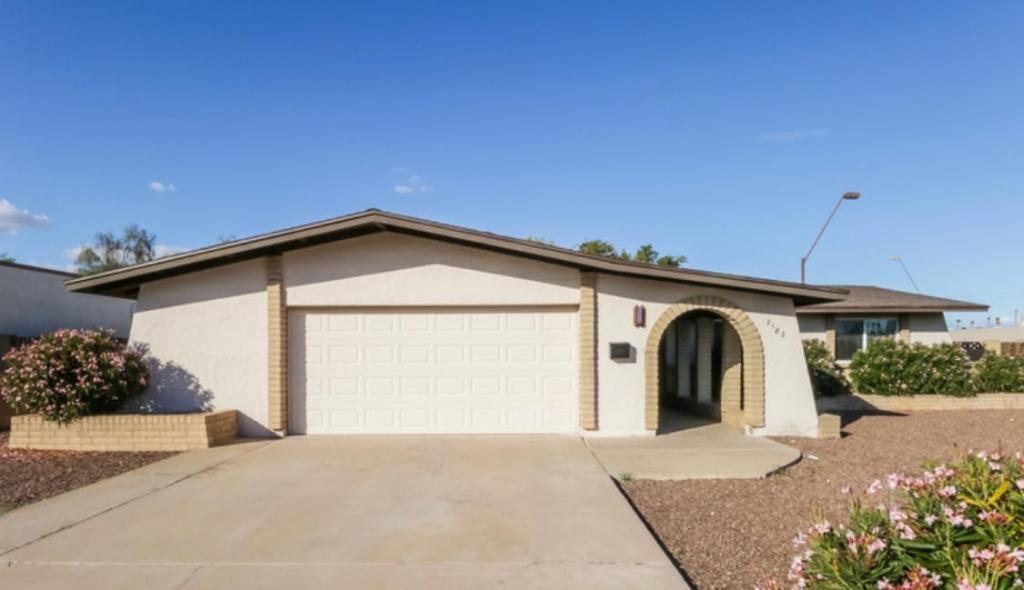 3 Bedrooms Pet Friendly House Rental in Tempe, Arizona