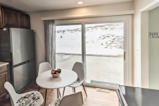 NEW! Quaint Lake-View Cottage: Close to Parks!