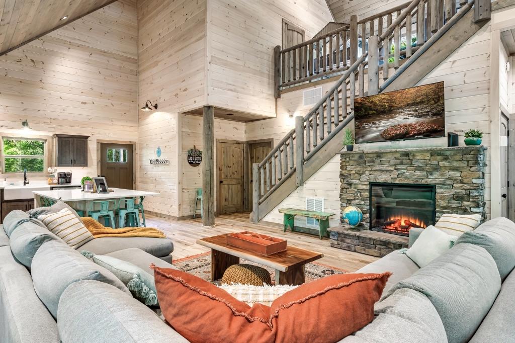 4 Bedrooms Cabin Rental in Pigeon Forge, Tennessee