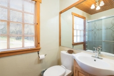 Homestead Cottages - Stagecoach Cottage