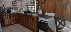 KITCHEN AND SMALL APPLIANCES 