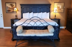 Tennessee Room with River Views in Main Villa