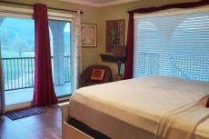 Williams Island Room w/Premium River Views at Main Villa