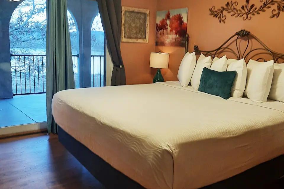 1 Bedroom Villa Rental in Chattanooga, Tennessee