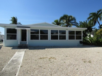 3 BR Pet-Friendly Vacation Rental House