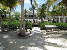 CAPTAIN KIDD'S HIDEAWAY