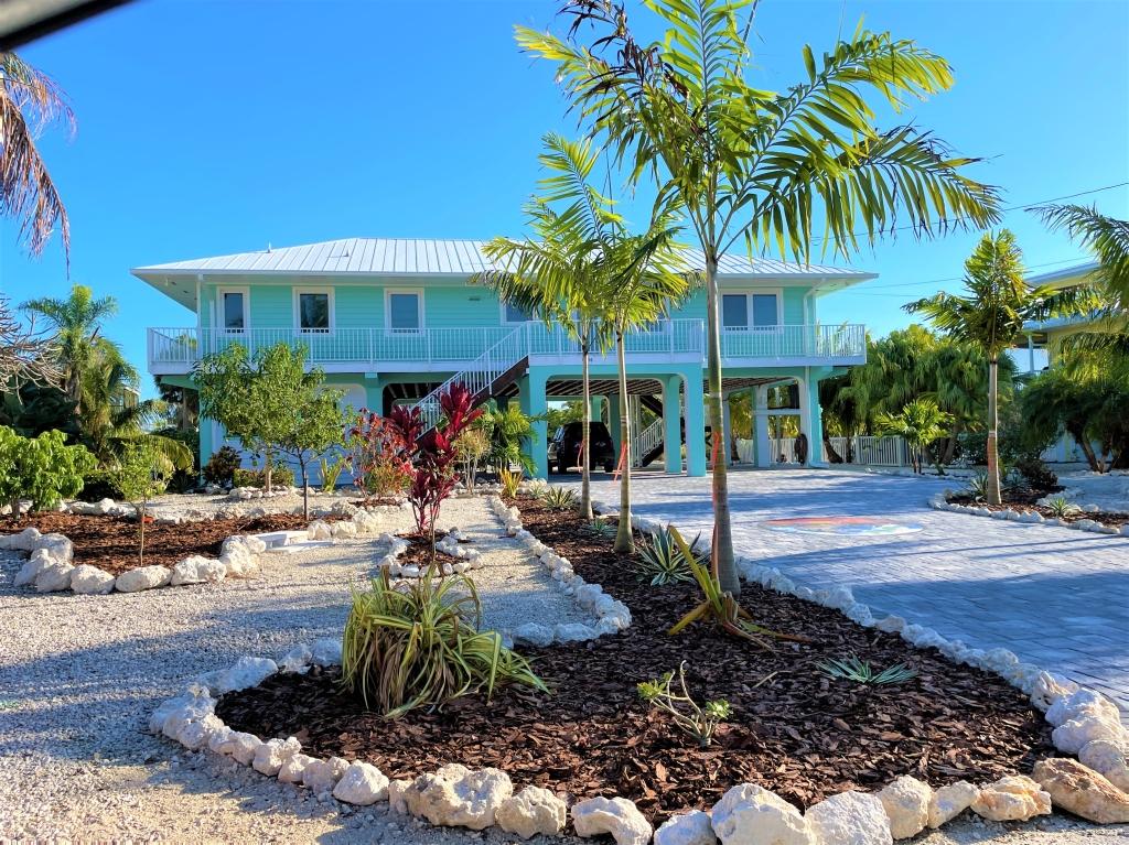 3 Bedrooms House Rental in Summerland Key, Florida