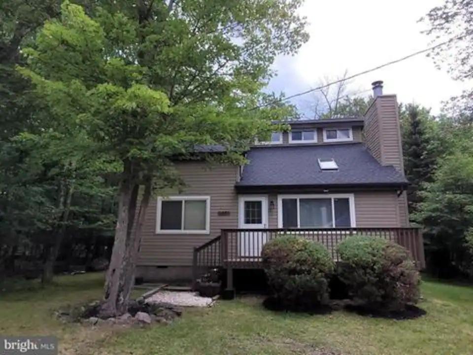 3 Bedrooms House Rental in Tobyhanna, Pennsylvania