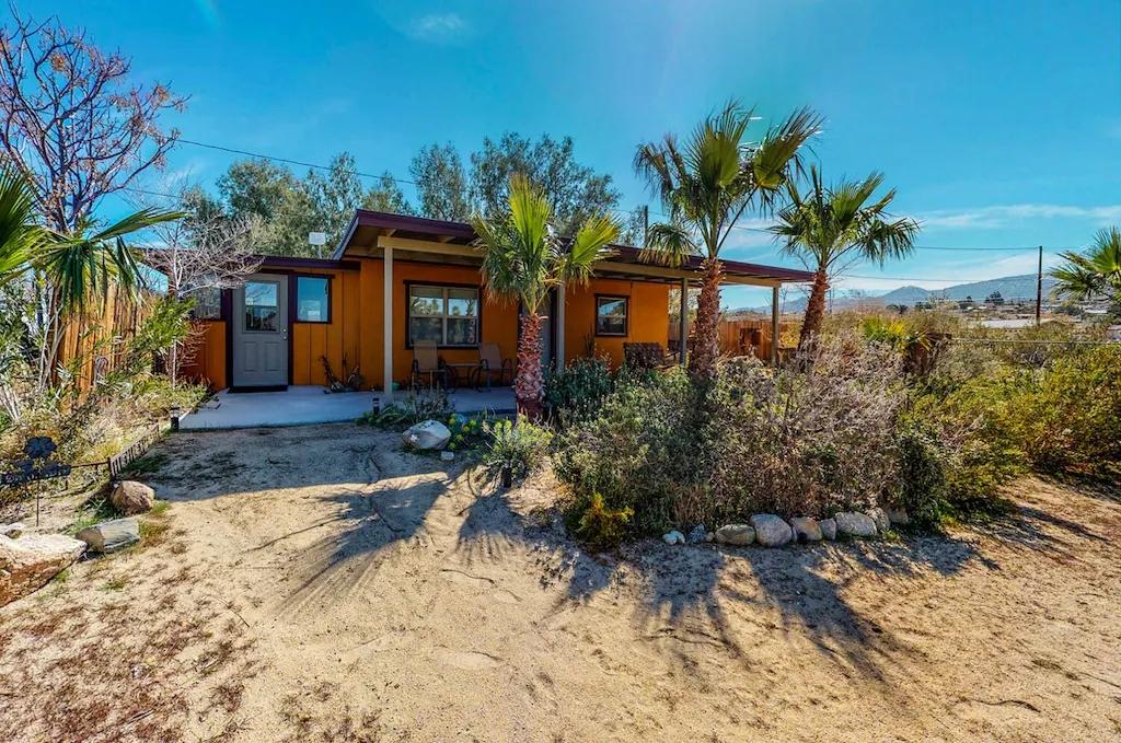 1 Bedroom Bungalow Rental in Joshua Tree, California
