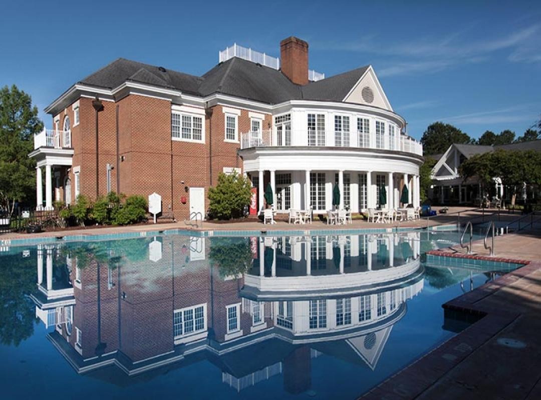 2 Bedrooms Beachfront, Oceanfront Resort rental with Private pool in Williamsburg, Virginia. Williamsburg Plantation Resort