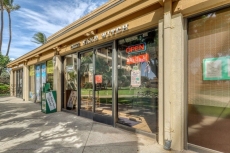 Maui Sites Concierge Service & Dina's Bar & Grill