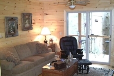 Garden of Edens - Private, Secluded in woods on creek, borders park! Pets OK! 20 min Gatlinburg