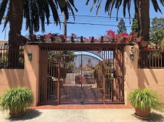 Amazing Any Stay dates Santa Monica Floor to Ceiling Newly Remodeled Condo