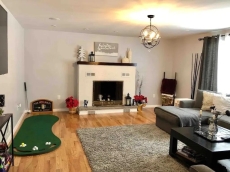 Pocono Getaway - Relaxing Hot Tub !!!, Hammock , Fire pit, Lake Access & Fishing