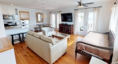 $ BEST BEACH $ Gorgeous Ocean Views -  Renovated Like POTTERY BARN - Beach Steps Away