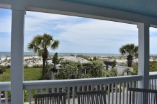 $ Gorgeous Ocean View $ Enormous 60' DECK - 6 BD 5 BA Home – Just Steps to Ocean & Restaurants