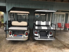 5 bedrooms, two golf carts, 4 bathrooms, linens ,post stay cleaning included