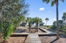 BLUE MTN BEACH/REDFISH VILLAGE/CONDO/PRIVATE DEEDED BEACH ACCESS/5 MIN WALK