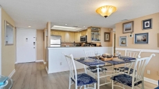 Private Beach Access - Siesta Key 2 BD/2Bath Condo