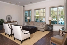 Charming & Cozy~ 2Bed 2Bath w/Patio!