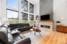 Copper Skies Lodge In Powder House Pass