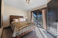 Rising Sun Lodge at Terry Peak