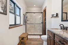 Timbers Lodge In Powder House Pass