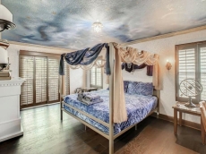 Harry Potter House | Weekly & Monthly Discounts