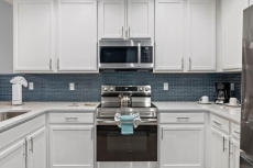 Nemo House | Weekly & Monthly Discounts