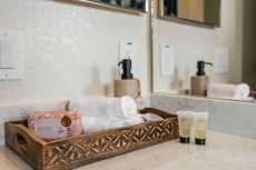 Neverland Escape | Weekly & Monthly Discounts