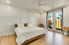 Coastal Retreat Family Friendly 4BR Walk to Pool