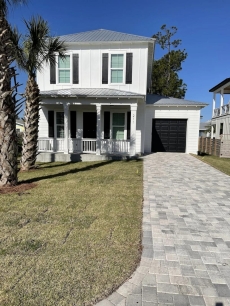 New4Br/3.5Ba Executive Beach Home w/GameRm Pool/Spa/Tanning ledge -sleeps 12