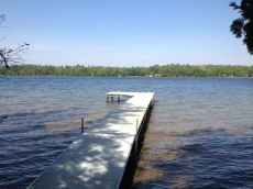 Bass Lk~Sand Beach~1.68Wooded Acres~Sleeps 6-8~1.5 Bath