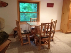 Bass Lk~Sand Beach~1.68Wooded Acres~Sleeps 6-8~1.5 Bath