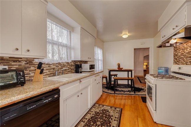 3 Bedrooms House Rental in Los Angeles, California