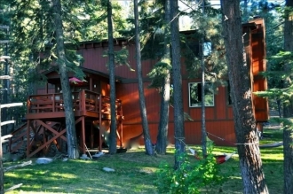 5 BR Mountain View Cabin Rental in South Lake Tahoe, California