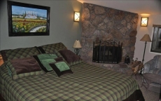 Tall Tree Lodge 5bed/4bath Tranquil forest Setting