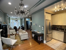 3-Bedroom Victorian Home | Near Washington Mall