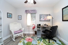 PENSACOLA RUE LA LA 3/2 w/ Office & Covered Patio 15'x25'