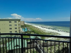Serene Penthouse on the Gulf! Beach view +Sound!