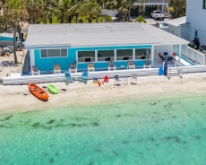 Water and Beach View of AMI SKYVIEW!