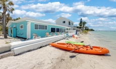 Kayaks / Paddleboards / Beach chairs / Skimboards / Kids toys and Lounge chairs - ALL available at AMI SKYVIEW!