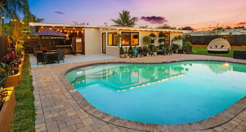 3 Bedrooms House Rental in Pompano Beach, Florida