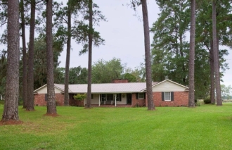 House rental in Woodbine, Georgia