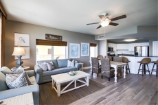 SuperClean ModernBeachfront 2 Kings, Chairs, VIP Park+