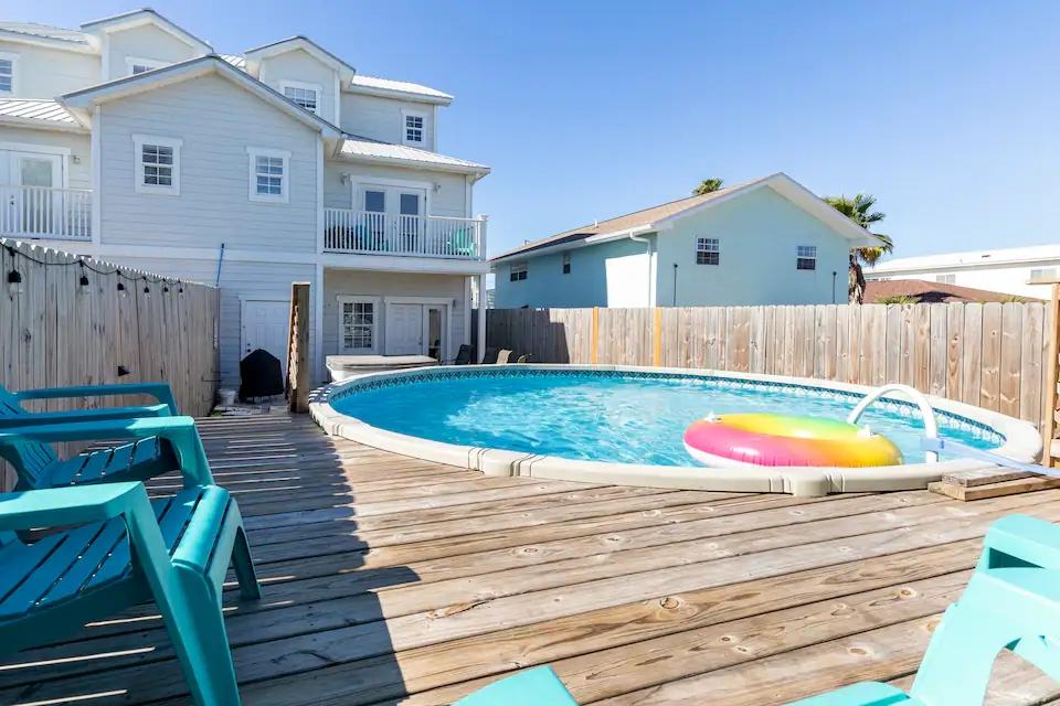 4 Bedrooms House Rental in Panama City Beach, Florida
