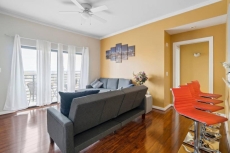 Cozy Condo @ Charlotte NC! w/Pool - Walk to Uptown