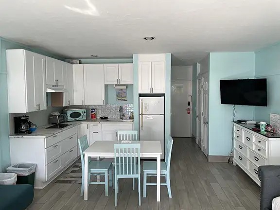 1 Bedroom Beachfront, Condo Rental in Cedar Key, Florida