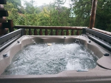 6 person Hot Tub on the Main floor deck